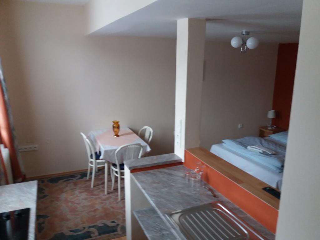 Apartmany Sedmikraska Tehovec Екстериор снимка